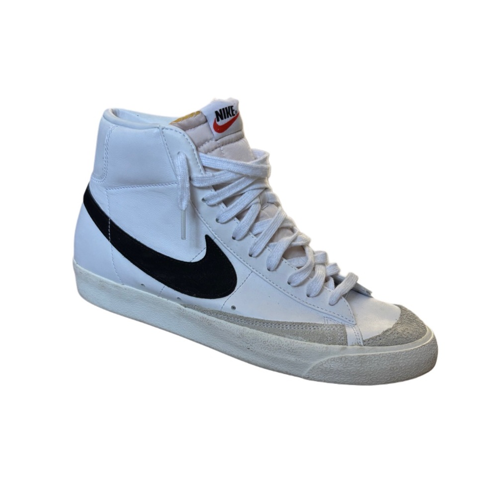 Nike White and Black High-Top blazers gently used!